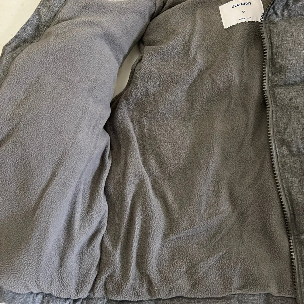 Old Navy Heather Gray Fleece-Lined Vest